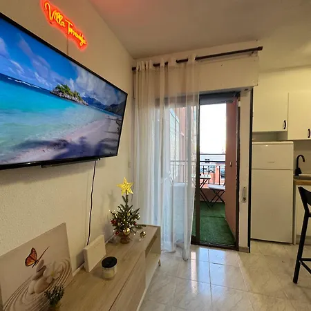 Villa Torrevieja דירה *